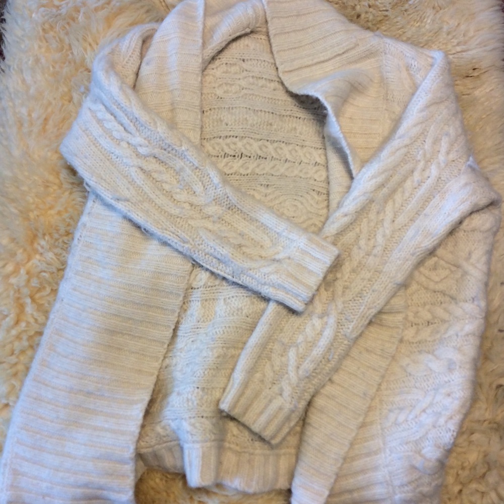 Cream sweater cardigan